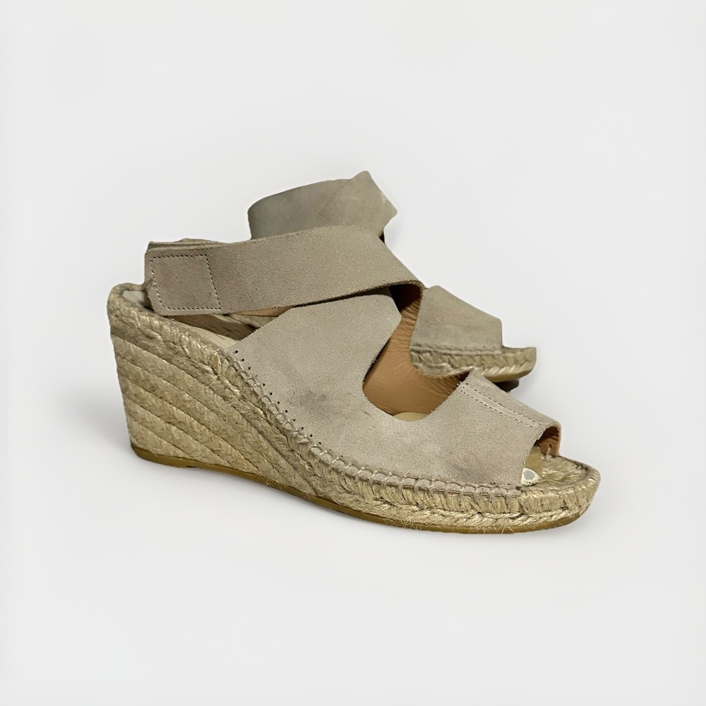 Bettye Muller Strappy Leather Espadrille Wedge Sandals Womens 7/37 Beige Coastal